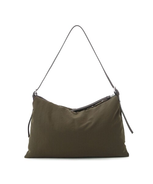 ADAM ET ROPE'（アダムエロペ）の「ダブルポケットパテッドショルダー（ショルダーバッグ・レディース・ブラック/カーキ・F）」の16枚目の写真