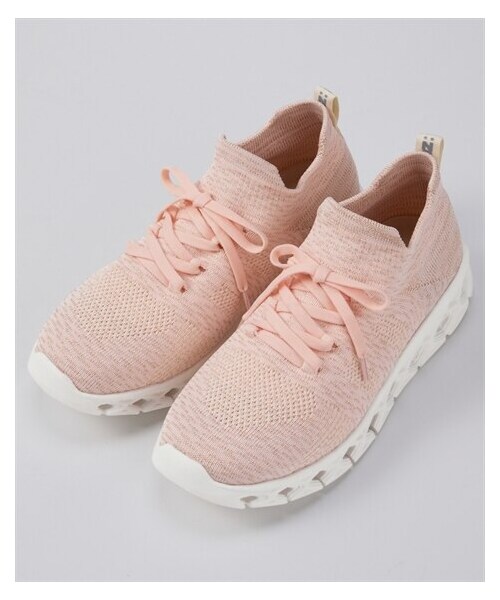 nissen（ニッセン）の「【ゆったり幅広】moz（モズ）超軽量やわらかニットレーススニーカー（ワイズ４Ｅ）（スニーカー・メンズ・黒/ホワイト/ピンクベージュ/グレー/黒×黒・M=23.0~23.5cm/4E/L=24.0~24.5cm/4E/LL=25.0~25.5cm/4E/3L=26.0~26.5cm/4E）」の15枚目の写真