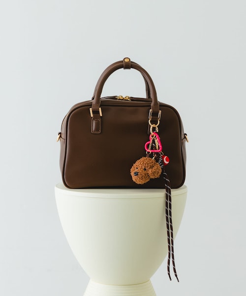 RODE SKO（ロデスコ）の「チャームセットボストンバッグ（ボストンバッグ・レディース・BROWN/BLACK/CAMEL・one）」の2枚目の写真