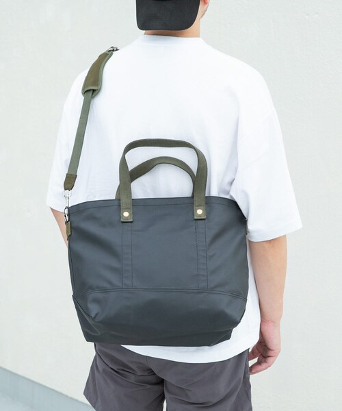 URBAN RESEARCH Sonny Label（アーバンリサーチサニーレーベル）の「POLER　WASABI&POLER Durable Tent Tote S（トートバッグ・メンズ・BLACK/GREEN・One）」の5枚目の写真
