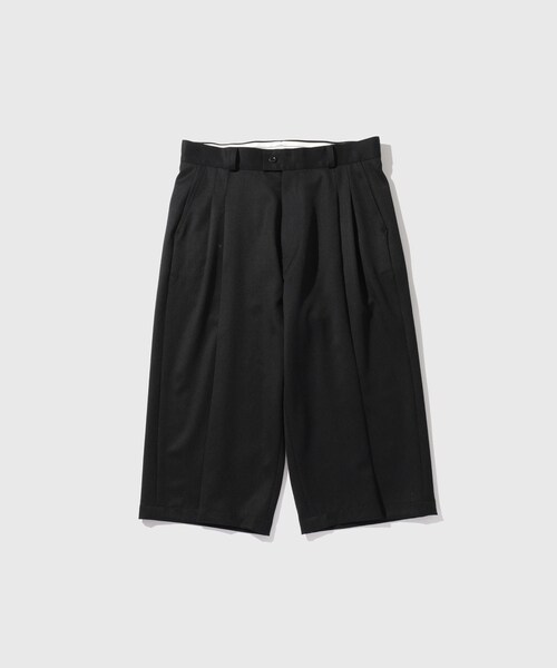 ADAM ET ROPE'(アダムエロペ)の「【RICE NINE TEN/ライス ナイン テン】THREE QUARTER WOOL 2TUCK TROUSERS(スラックス・メンズ・ブラック/チャコール・1/2)」の2枚目の写真