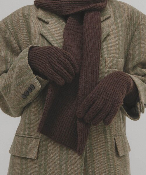 KBF（ケイビーエフ）の「リブニットグローブ（ベルト・レディース・IVORY/L.BLUE/BROWN・one）」の3枚目の写真