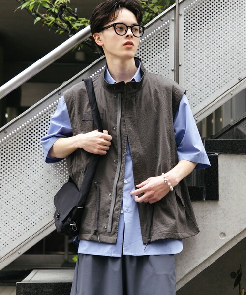 SENSE OF PLACE by URBAN RESEARCH（センスオブプレイスバイアーバンリサーチ）の「ルーズモッズベスト（ミリタリージャケット・メンズ・CHARCOAL/KHAKI/BLUE・M/L）」の19枚目の写真
