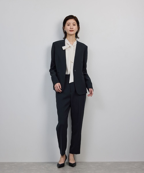 ROPE'（ロペ）の「トリアセダブルクロス Ｖネックジャケット/イージーケア・セットアップ対応・25AW（ノーカラージャケット・レディース・ネイビー・36/38/40）」の10枚目の写真