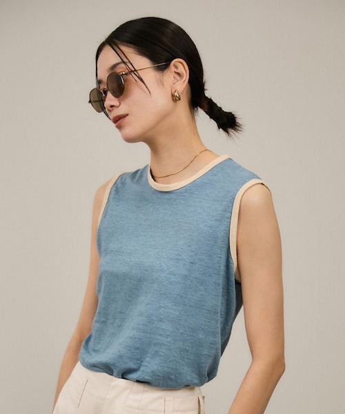 ADAM ET ROPE'(アダムエロペ)の「【J'aDoRe・店舗限定】【Batoner(バトナー) for SALON】別注リネンリンガーノースリーブ(タンクトップ・レディース・ホワイト系/ベージュ系/サックス・F)」の7枚目の写真