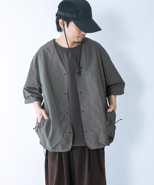 EKAL(エカル)の「『撥水/UVカット/UR TECH』ナイロンタッサーベースボールシャツ(シャツ/ブラウス・メンズ・ネイビー/グラファイト/イエロー・M/L)」の6枚目の写真