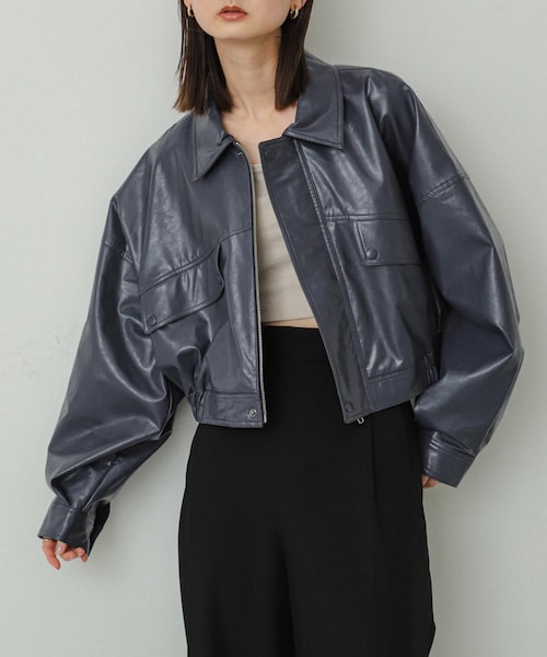 SENSE OF PLACE by URBAN RESEARCH(センスオブプレイスバイアーバンリサーチ)の「クロップドレザーライクブルゾン(ブルゾン・レディース・IVORY/BLACK/NAVY・one)」の3枚目の写真