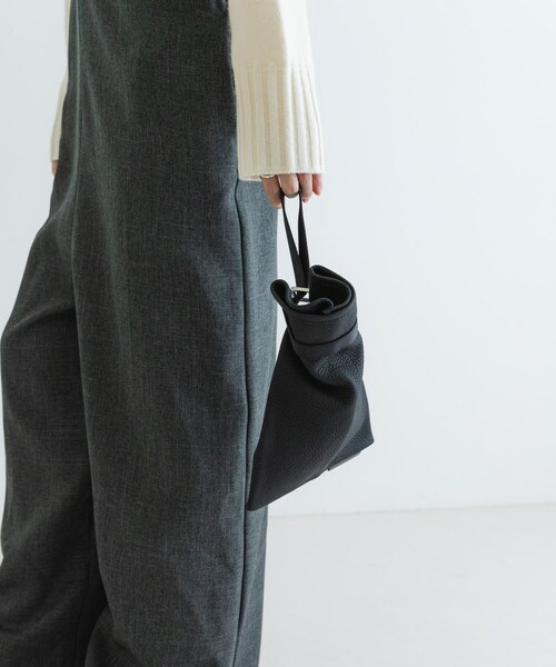 URBAN RESEARCH（アーバンリサーチ）の「ITTI　ANNIE SMALL RICE BAG（ハンドバッグ・レディース・black/ivory・FREE）」の15枚目の写真