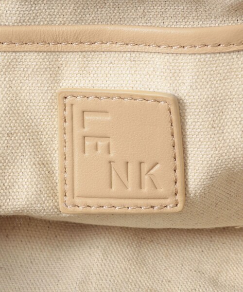 URBAN RESEARCH（アーバンリサーチ）の「LENK　Dumpling（ハンドバッグ・レディース・BEIGE・Free）」の7枚目の写真