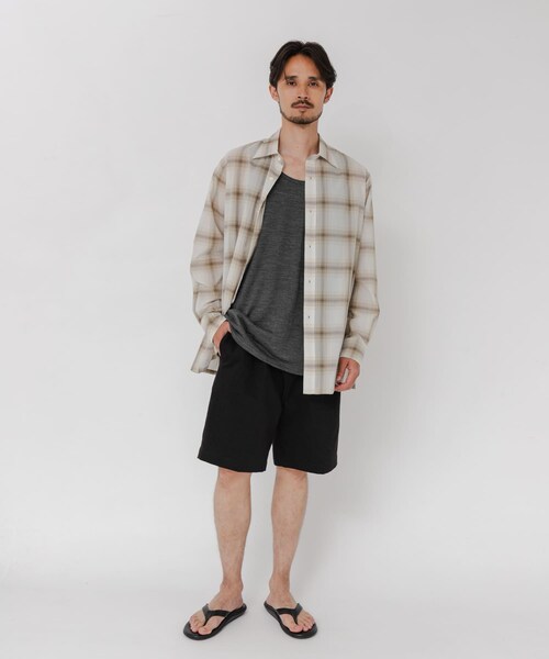 URBAN RESEARCH(アーバンリサーチ)の「SHEER CH SQUARE CUT SHIRTS(シャツ/ブラウス・メンズ・IVORY/BLACK/GREEN・M/L)」の8枚目の写真
