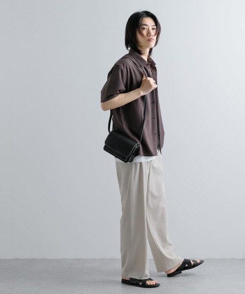 SENSE OF PLACE by URBAN RESEARCH(センスオブプレイスバイアーバンリサーチ)の「『ユニセックス』『UR TECH DRYLUXE』リネンライクシャツ(5分袖)(シャツ/ブラウス・メンズ・GREIGE/CHARCOAL/NAVY/L.BLUE/BROWN/ORANGE・S/M/L)」の21枚目の写真