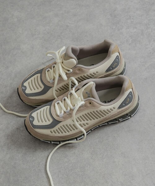 URBAN RESEARCH(アーバンリサーチ)の「ASICS GEL-QUANTUM 360 l AMP(スニーカー・レディース・AP GY/S GY/200 P/WOOL/001BK/G GY・23.5/24/24.5/25/25.5)」の4枚目の写真