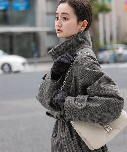 SENSE OF PLACE by URBAN RESEARCH（センスオブプレイスバイアーバンリサーチ）の「モチモチニットグローブ（ベルト・レディース・RED/OFF WHITE/CHARCOAL・one）」の16枚目の写真