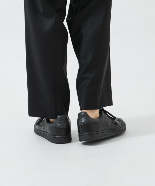 URBAN RESEARCH（アーバンリサーチ）の「adidas　STAN SMITH LUX（スニーカー・メンズ・CORE BLACK・26/26.5/27/27.5/28/28.5/29/30）」の6枚目の写真