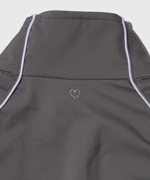 ADAM ET ROPE'(アダムエロペ)の「【BASICKS/ベイシックス】Cigarettes Shoulder Track Jacket(ブルゾン・メンズ・ブラック/グレー・XS)」の13枚目の写真