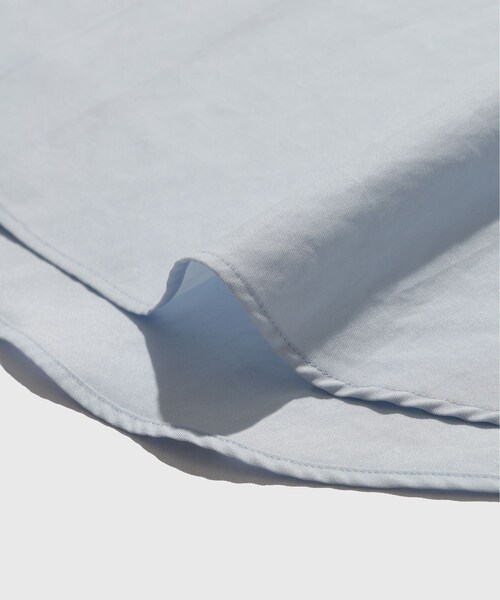 ADAM ET ROPE'（アダムエロペ）の「【AURALEE/オーラリー】WASHED FINX TWILL SHIRT（シャツ/ブラウス・メンズ・ホワイト/ベージュ/カーキ/ブルー系・3/4/5）」の21枚目の写真