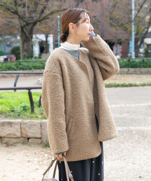 ITEMS URBANRESEARCH(アイテムズ アーバンリサーチ)の「ボアジャケット(ノーカラージャケット・レディース・OFF/GRY/L.BRN・Free)」の18枚目の写真