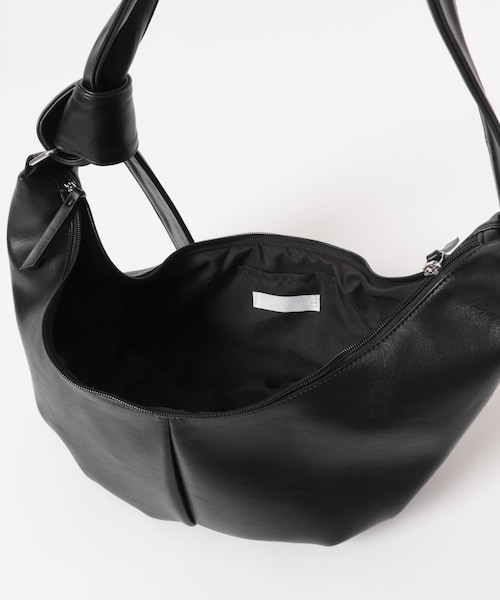 SENSE OF PLACE by URBAN RESEARCH（センスオブプレイスバイアーバンリサーチ）の「クロワッサンショルダーバッグ（ショルダーバッグ・レディース・BLACK/MUSTARD/BEIGE・One）」の16枚目の写真