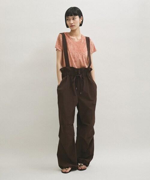 ADAM ET ROPE'（アダムエロペ）の「クラッシュベロアTシャツ（Tシャツ/カットソー・レディース・オフホワイト/ダークブラウン/モスグリーン/ブルー系/ピンク・F）」の8枚目の写真