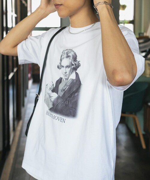 SENSE OF PLACE by URBAN RESEARCH(センスオブプレイスバイアーバンリサーチ)の「ヴィンテージライクTシャツ(ベートーヴェン)(Tシャツ/カットソー・メンズ・WHITE/BLACK/L.GRAY/YELLOW・M/L)」の6枚目の写真