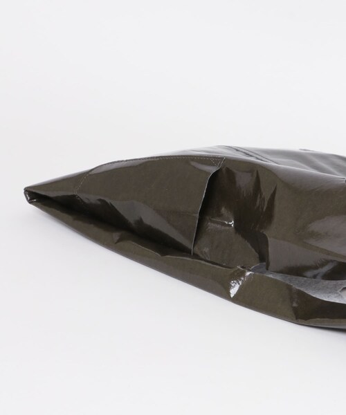 かぐれ（カグレ）の「TIDI DAY AND AUGUST　PVC TOTE S（トートバッグ・レディース・BROWN/BLACK・FREE）」の12枚目の写真