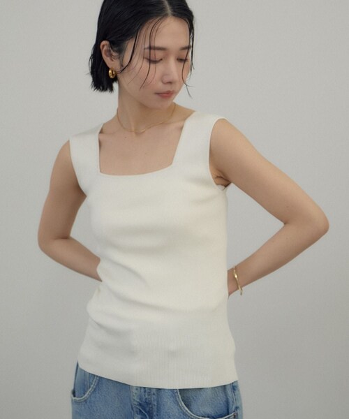 ADAM ET ROPE'（アダムエロペ）の「シルクリブタンクトップ（タンクトップ・レディース・ブラック/オフホワイト/ベージュ・F）」の11枚目の写真