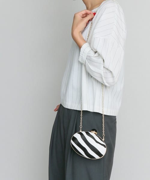 RODE SKO（ロデスコ）の「LISA ゼブララウンドパーティバッグ（クラッチバッグ・レディース・ZEBRA・-）」の3枚目の写真