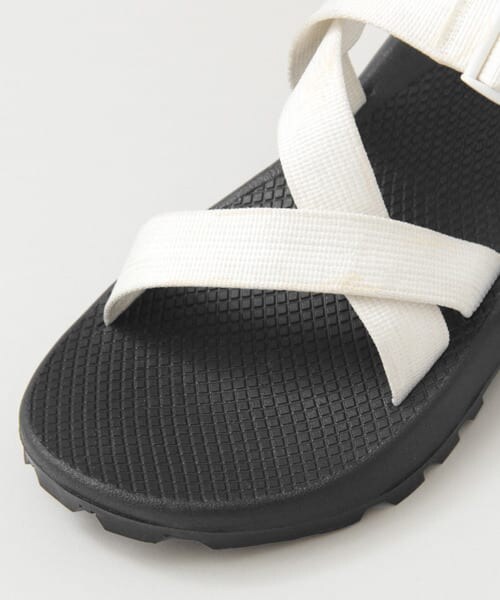 URBAN RESEARCH DOORS（アーバンリサーチドアーズ）の「Chaco　Z/1 UNAWEEP DOORS別注（サンダル・メンズ・WHITE・7/8/9/10）」の3枚目の写真