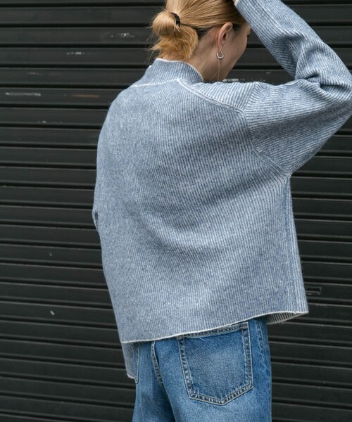 URBAN RESEARCH DOORS(アーバンリサーチドアーズ)の「FORK&SPOON 両畦ストライプニット(ニット/セーター・レディース・GRYxOFF/BLKxGRY/BLUxOFF・1)」の22枚目の写真
