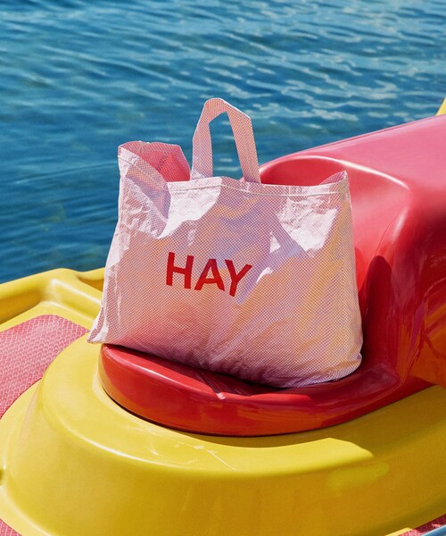 SENSE OF PLACE by URBAN RESEARCH（センスオブプレイスバイアーバンリサーチ）の「HAY　Candy Mono Bag M（トートバッグ・メンズ・L.PINK・One）」の3枚目の写真