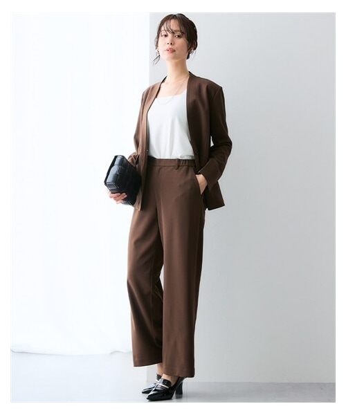 nissen（ニッセン）の「【レディーススーツ】カットソー素材パンツスーツ（Vノーカラージャケット＋ワイドパンツ）（フォーマルスーツ/小物・レディース・黒/ネイビー/ベージュ/モカ・S/M/L/LL/3L）」の9枚目の写真