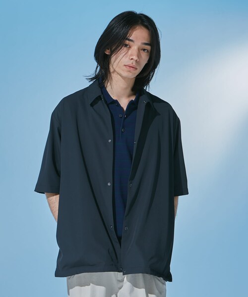 URBAN RESEARCH DOORS(アーバンリサーチドアーズ)の「『仁村紗和さん着用』『UR TECH』サマシェア ショートスリーブシャツカーディガン(カーディガン/ボレロ・メンズ・SAGE GREEN/GRAY/CHARCOAL/BLACK/BROWN/KHAKI・M/L/XL)」の22枚目の写真