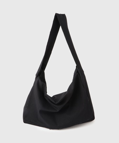 ADAM ET ROPE'（アダムエロペ）の「【CODA/コーダ】BLACK CANVAS WASHED DISTRESSED CROSS OVER BAG（ショルダーバッグ・メンズ・ブラック・F）」の5枚目の写真