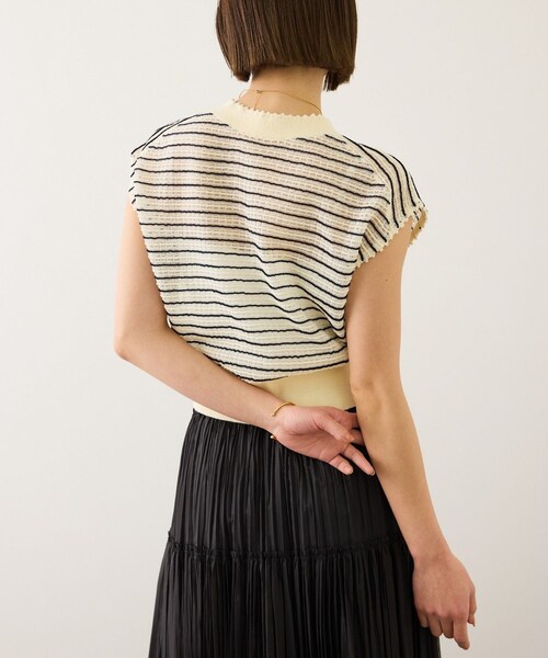 ROPE'（ロペ）の「ピンタックサマーノースリーブニット/イージーケア（ニット/セーター・レディース・ホワイト系/クリーム・F）」の5枚目の写真