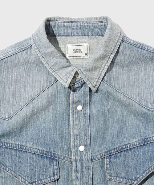 ADAM ET ROPE'（アダムエロペ）の「【ANOTHER OFFICE/アナザーオフィス】Maverick Western Shirt（ステンカラーコート・メンズ・ブルー系・1/2/3）」の5枚目の写真