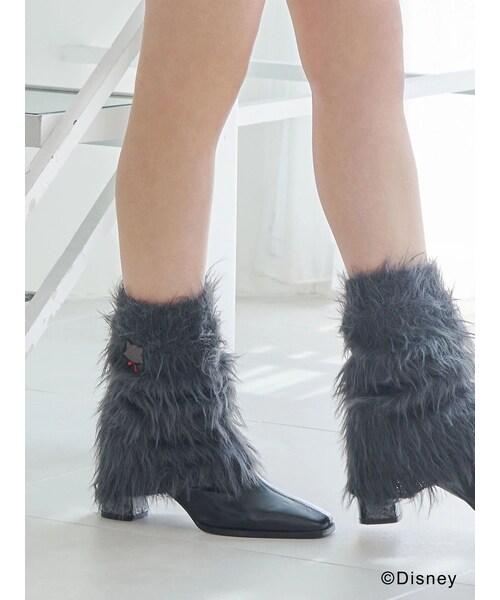 MERCURYDUO（マーキュリーデュオ）の「【ディズニーコレクション】おしゃれキャット/ ロングシャギーレッグウォーマー（ソックス/靴下・レディース・オフホワイト/チャコールグレー/キャメル・F）」の2枚目の写真