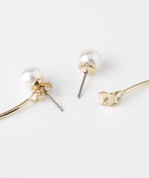 KBF（ケイビーエフ）の「パール×フラワーピアス∴（ピアス（両耳用）・レディース・IVORY/MINT・one/One）」の4枚目の写真