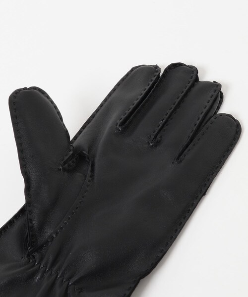 URBAN RESEARCH（アーバンリサーチ）の「ラムスウェードレザーグローブ（ベルト・メンズ・BLACK/BROWN・Free）」の8枚目の写真