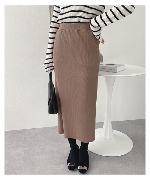 nissen（ニッセン）の「セルフカット　リブＩラインスカート（スカート・レディース・モカベージュ/黒/テラコッタ/マスタード/グリーン/ライトベージュ/ラベンダー・M/L/LL/S）」の13枚目の写真
