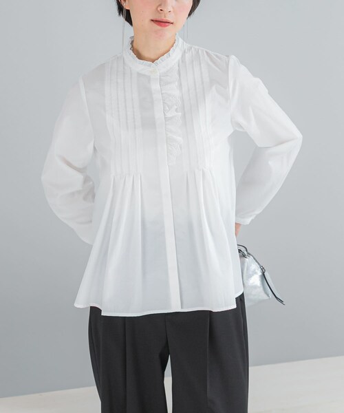 URBAN RESEARCH ROSSO（アーバンリサーチロッソ）の「フリルネックレースデザインシャツブラウス（シャツ/ブラウス・レディース・OFF WHITE/ASH/BLACK・Free）」の9枚目の写真