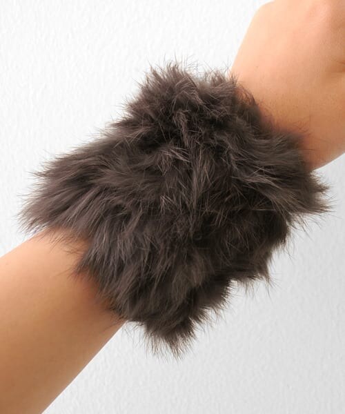URBAN RESEARCH（アーバンリサーチ）の「jujube　2WAY CUFFS（ベルト・レディース・GRY/BRN/BEG・-）」の8枚目の写真