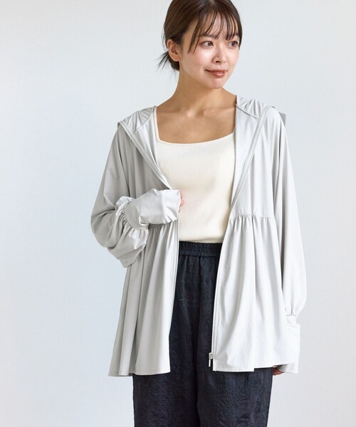 ROPE' PICNIC（ロペピクニック）の「絶対焼けたくないUVパーカー/UVカット・接触冷感（パーカー・レディース・ライトグレー/キナリ/ブルー系・F）」の5枚目の写真