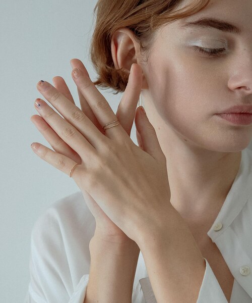 URBAN RESEARCH（アーバンリサーチ）の「ff by decor urban research　ヒネリカーブリング WG（リング・レディース・WhiteGold・1/3/5/7/9/11/13）」の6枚目の写真
