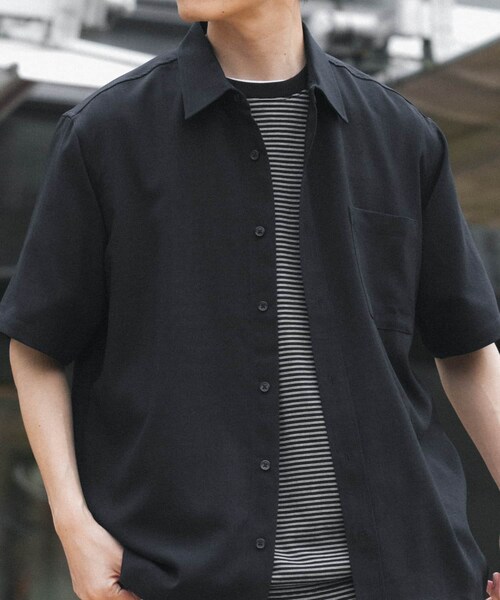 ITEMS URBANRESEARCH(アイテムズ アーバンリサーチ)の「『接触冷感/吸水速乾/イージーケア/UVカット』クイックドライリネンタッチ半袖シャツ(シャツ/ブラウス・メンズ・BLK/CHA/BEG/OLV・M/L)」の16枚目の写真
