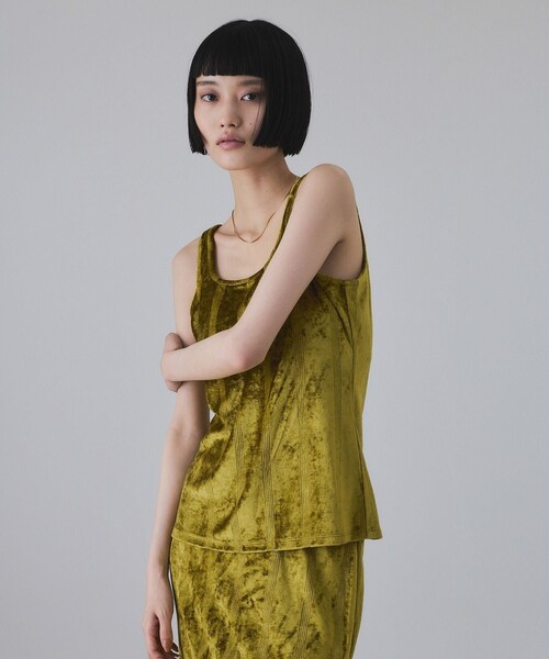 ADAM ET ROPE'（アダムエロペ）の「【Miller for ADAM ET ROPE'】別注 スクエアタンク（カップ付き）（タンクトップ・レディース・グリーン/ネイビー・F）」の12枚目の写真