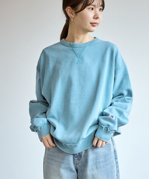 ROPE' PICNIC（ロペピクニック）の「【Champion/チャンピオン】ピグメント裏毛クルーネックスウェット（スウェット・レディース・ブラック/サックス/ワイン/オレンジ・F）」の11枚目の写真