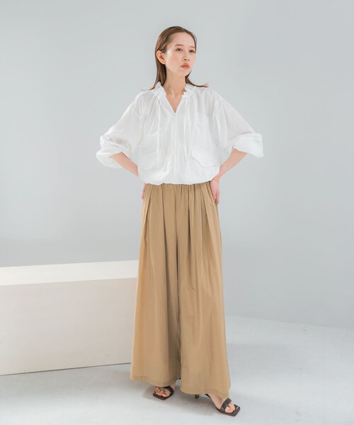 URBAN RESEARCH ROSSO（アーバンリサーチロッソ）の「ライトタックイージーワイドパンツ（その他パンツ・レディース・BEIGE/DARKNAVY・Free）」の8枚目の写真