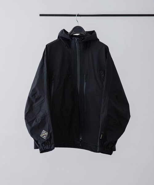 URBAN RESEARCH（アーバンリサーチ）の「DAIWA PIER39　GORE-TEX TECH MIL SHELL JACKET（マウンテンパーカー・メンズ・BLACK・M/L/XL）」の3枚目の写真
