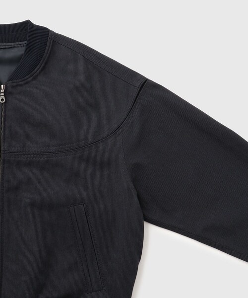 ADAM ET ROPE'（アダムエロペ）の「【COOR/クアー】STRIPE COTTON BINDING CUP SHOULDER JUMPER（その他アウター・メンズ・ネイビー・L/M）」の6枚目の写真