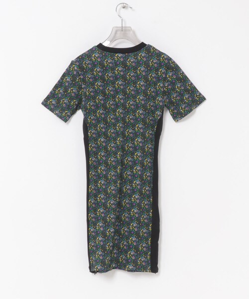 URBAN RESEARCH(アーバンリサーチ)の「NOMARHYTHM TEXTILE SMALL FLOWER WAFFLE DRESS(チュニック・レディース・BLACK・2)」の6枚目の写真
